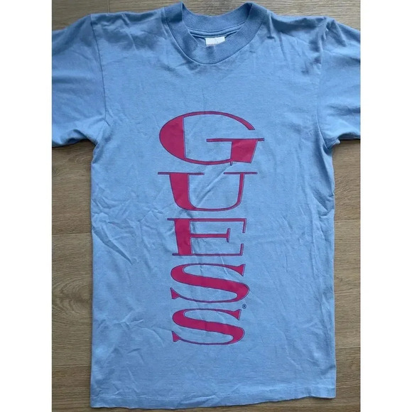 Vintage 80s 90s Guess Single Stitch T-Shirt Made in USA Short Sleeve Spellout - Picture 3 of 10